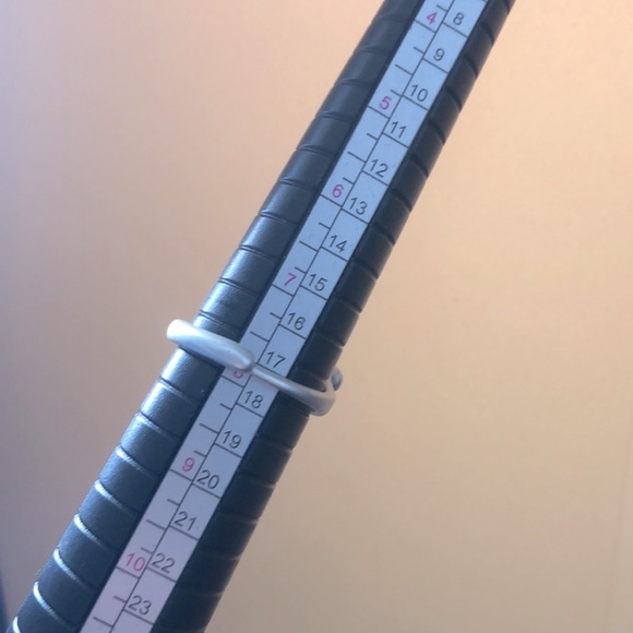 NEW Frog Fashion Ring - Silver toned - Adjustable and adorable! - Picture 6 of 7